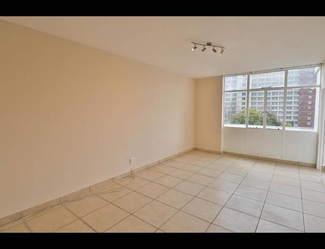 1 BEDROOM APARTMENT FOR SALE IN BEDFORD GARDENS